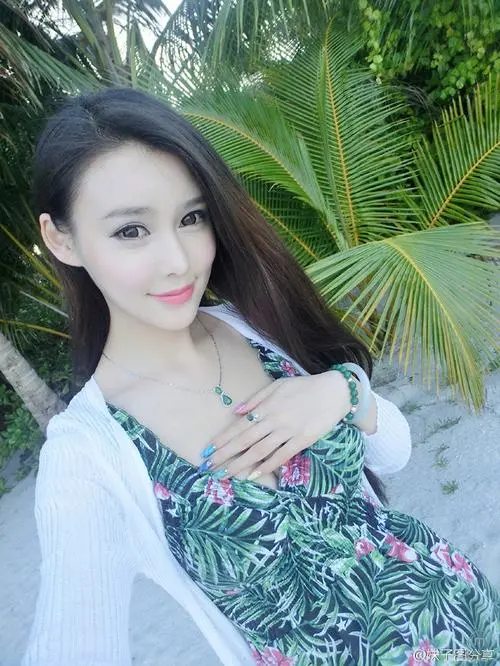 阿克苏柳州伴游张莉