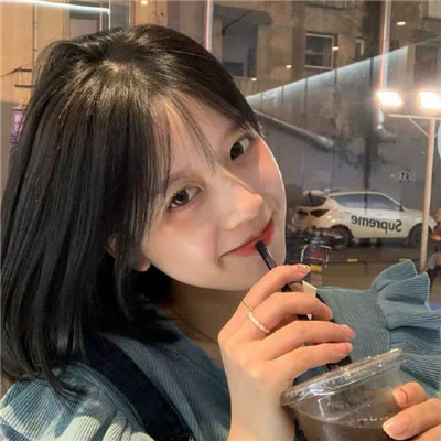 阿克苏伴游女生逢丝微的资料
